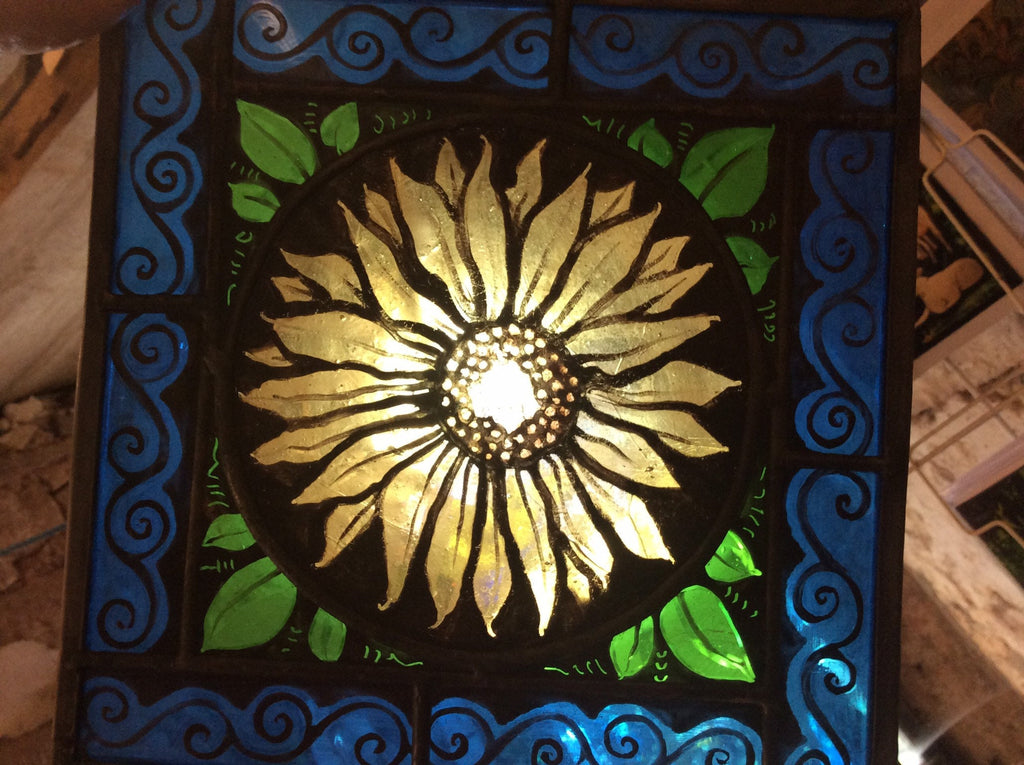 Vibrant Sunflower Glass Suncatcher - Home Decor for Window