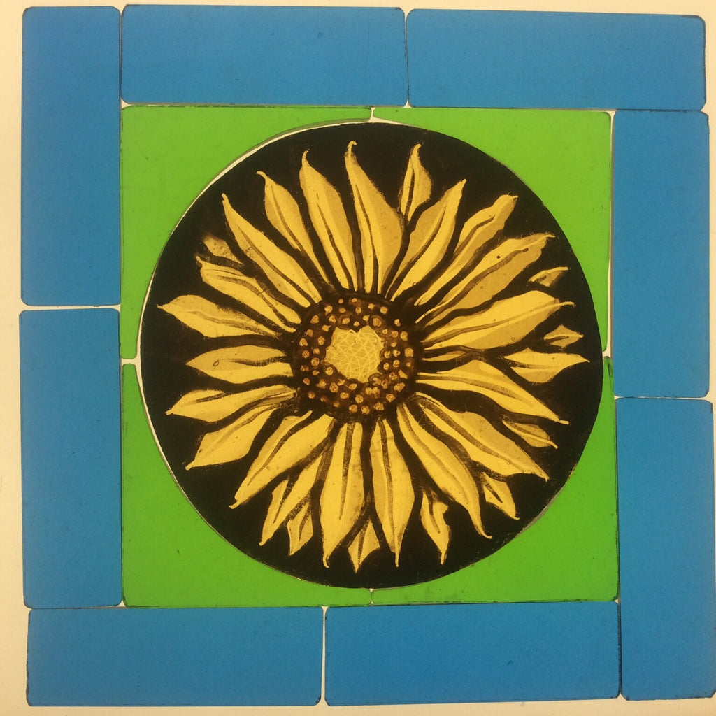 Vibrant Sunflower Glass Suncatcher - Home Decor for Window